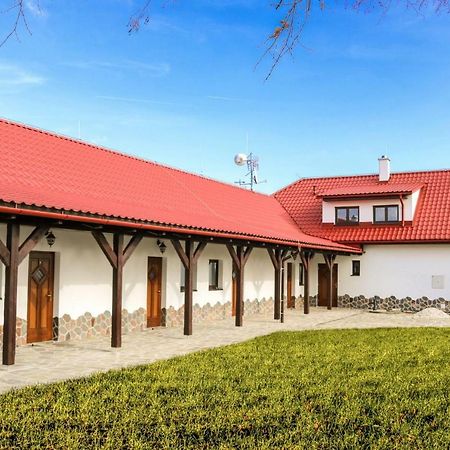 Ubytování Na prženských pasekách Mikuluvka Esterno foto