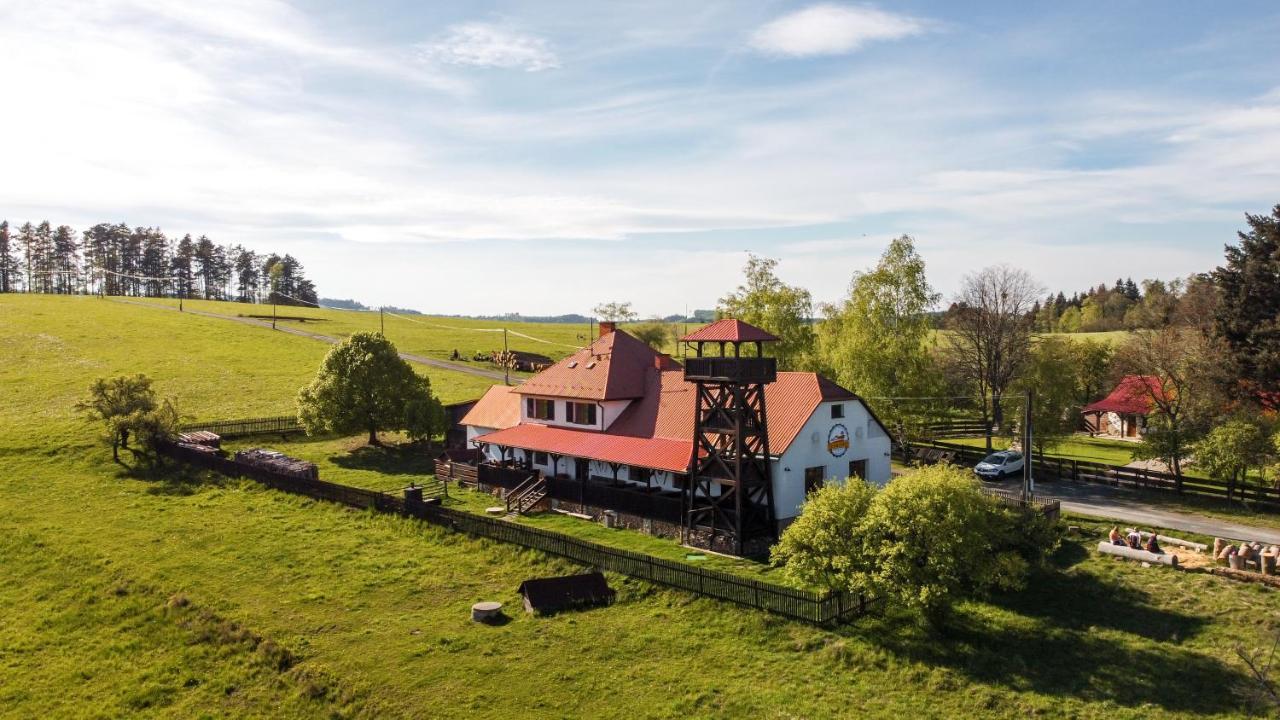 Ubytování Na prženských pasekách Mikuluvka Esterno foto