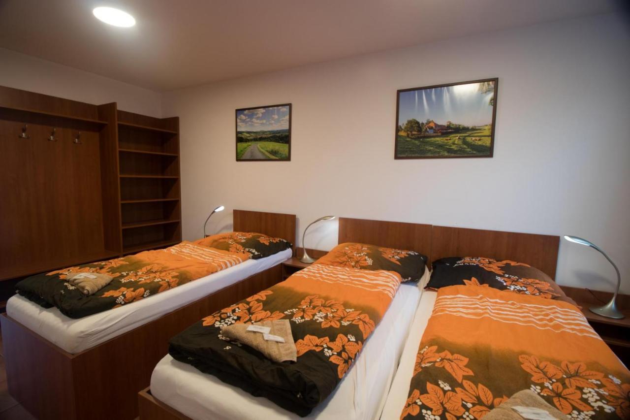 Ubytování Na prženských pasekách Mikuluvka Esterno foto