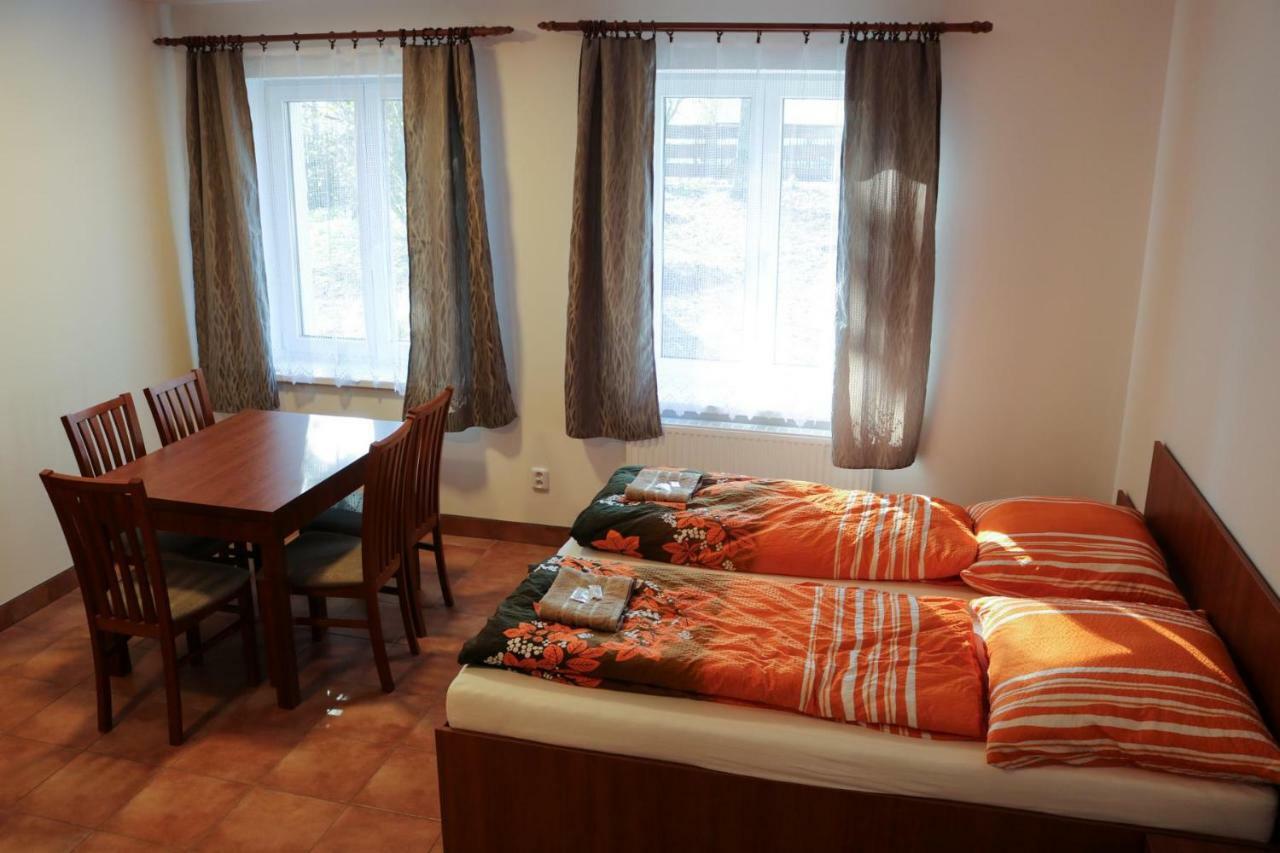 Ubytování Na prženských pasekách Mikuluvka Esterno foto